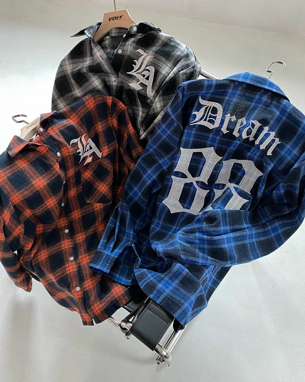 英文字格仔長袖恤衫 VOLT-041JK