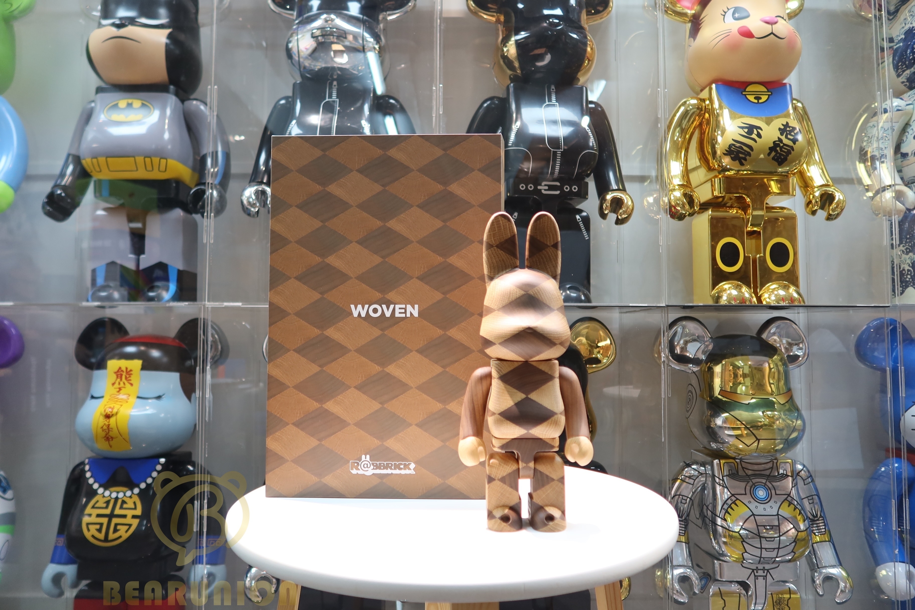 Bearbrick Rabbrick Karimoku Woven 400%