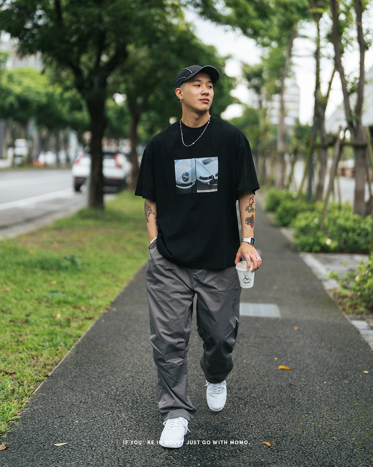 Yassy Porsche 圖片短Tee 兩色