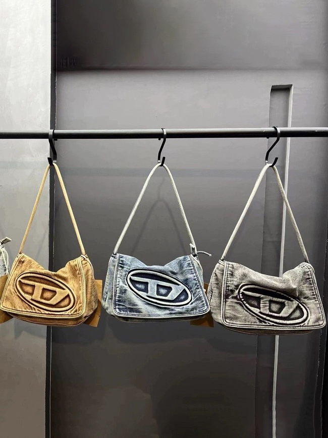 手工牛仔軟布料包包-兩色實拍