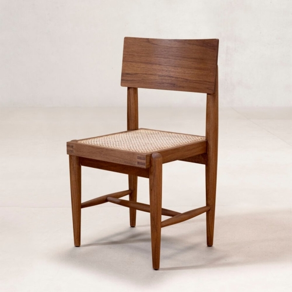 Aditya Prakash 餐椅