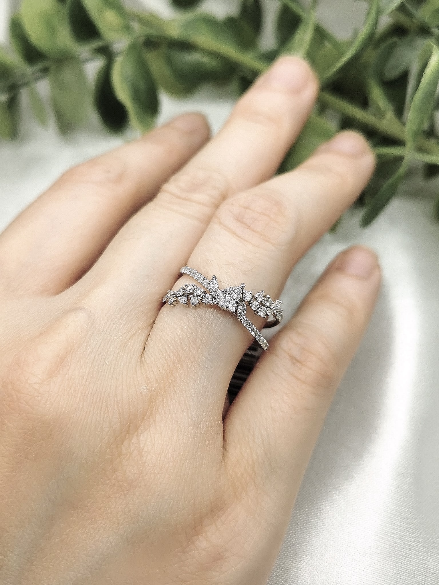 0.4 ct 18K 白金鑽石介指 (R3962) - Size HK#16