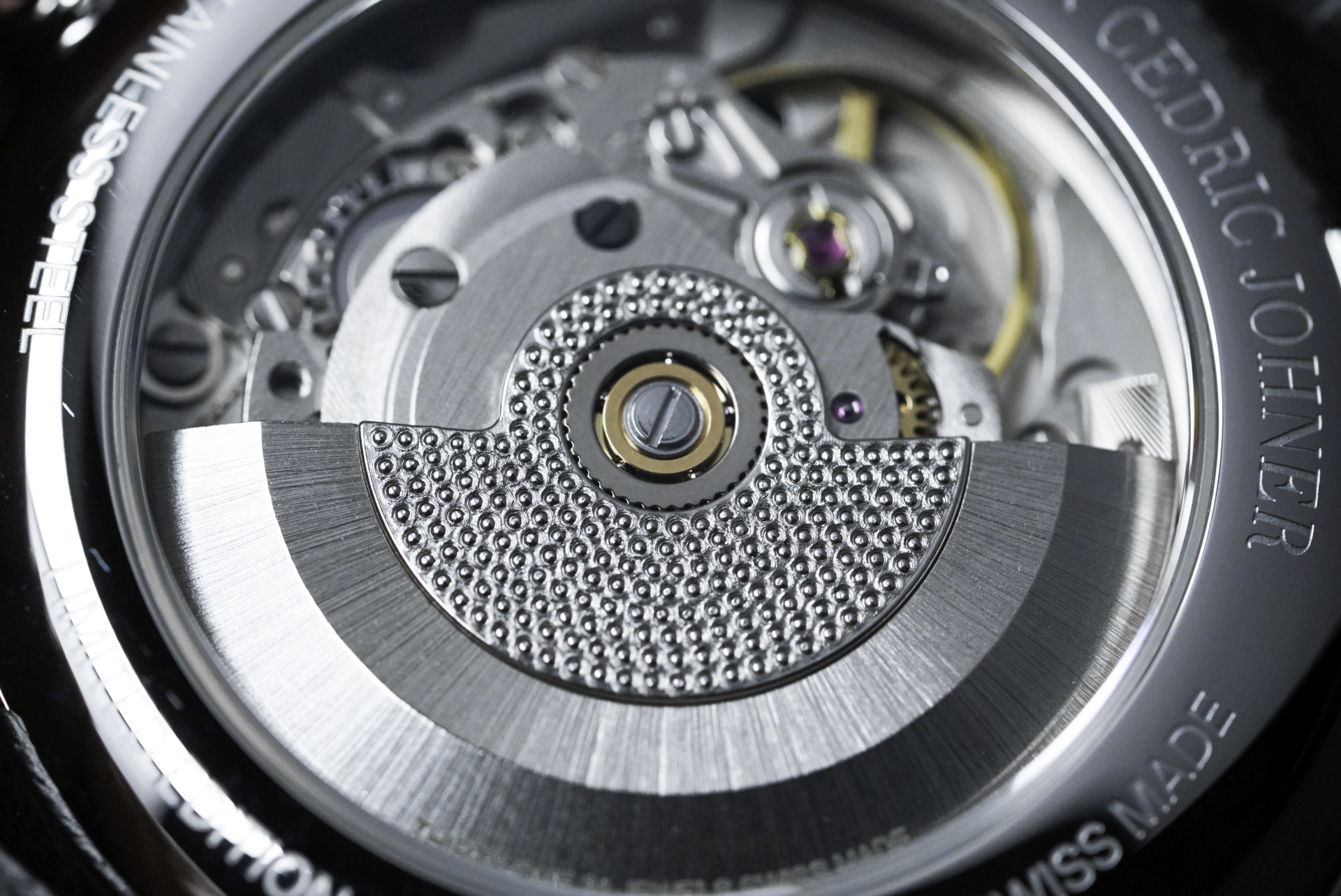 聯名款 Collaboration｜Le Régulateur LOUIS ERARD x Cédric Johner三針一線腕錶-藍色面盤款