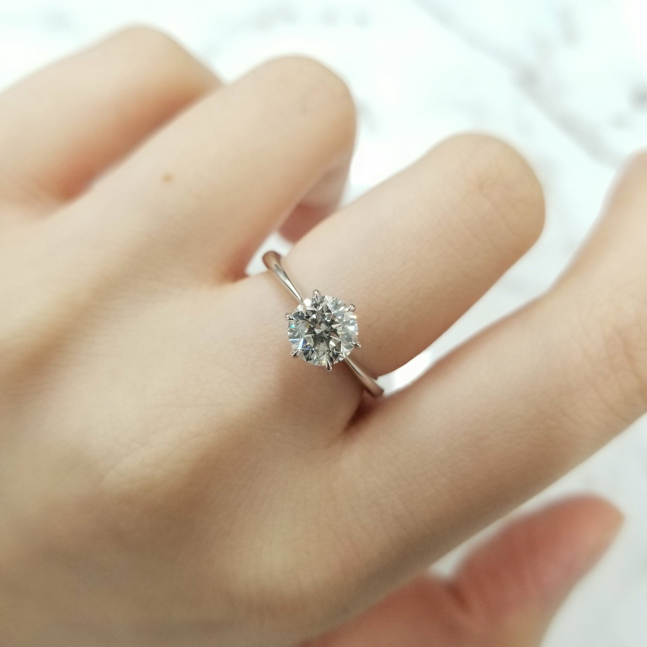 18K White Gold 1ct Diamond Ring