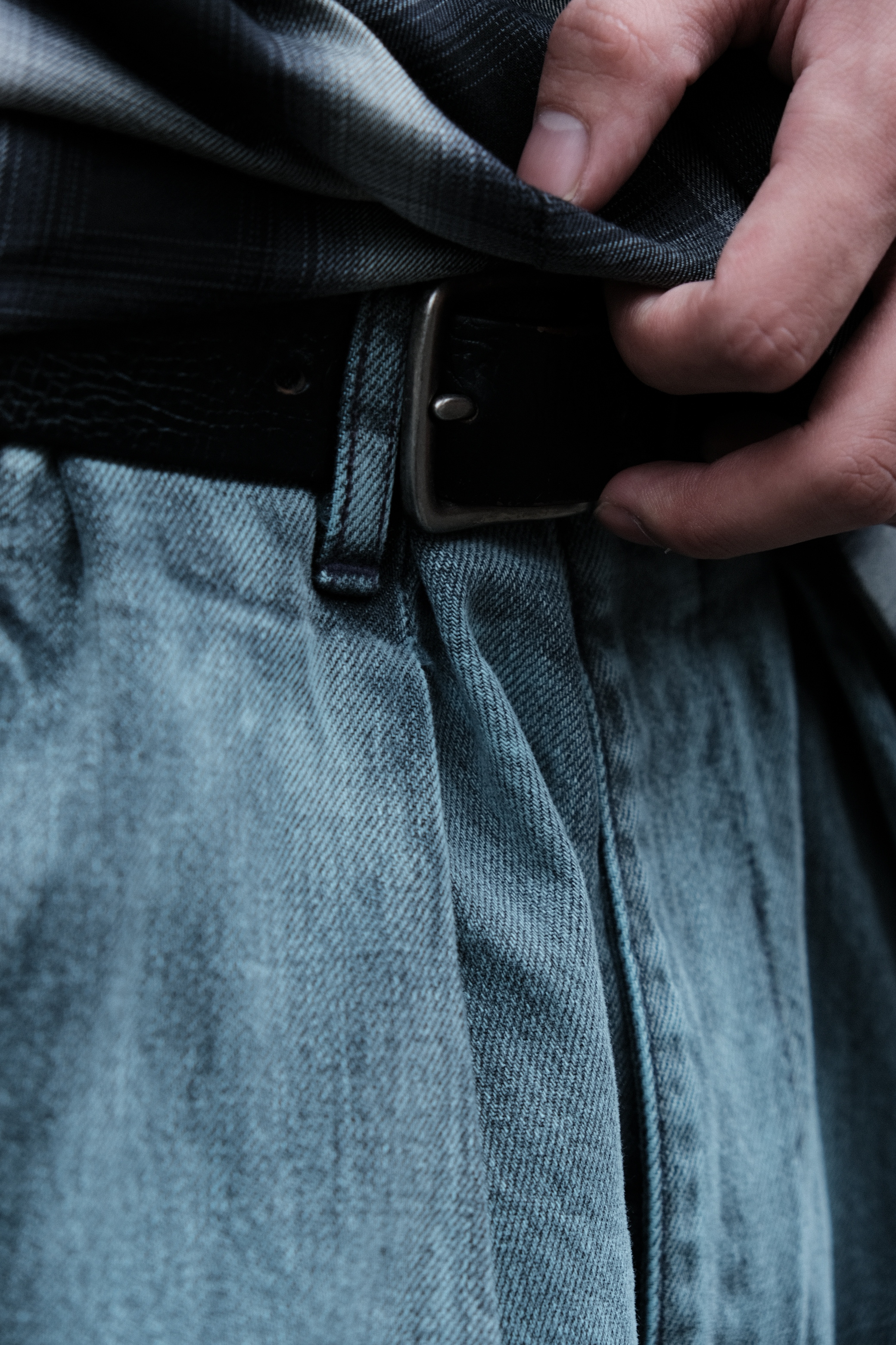 saby - Tuck Baggy (GARMENT DYE) / NAVY saby - Tuck Baggy (GARMENT DYE) / NAVY