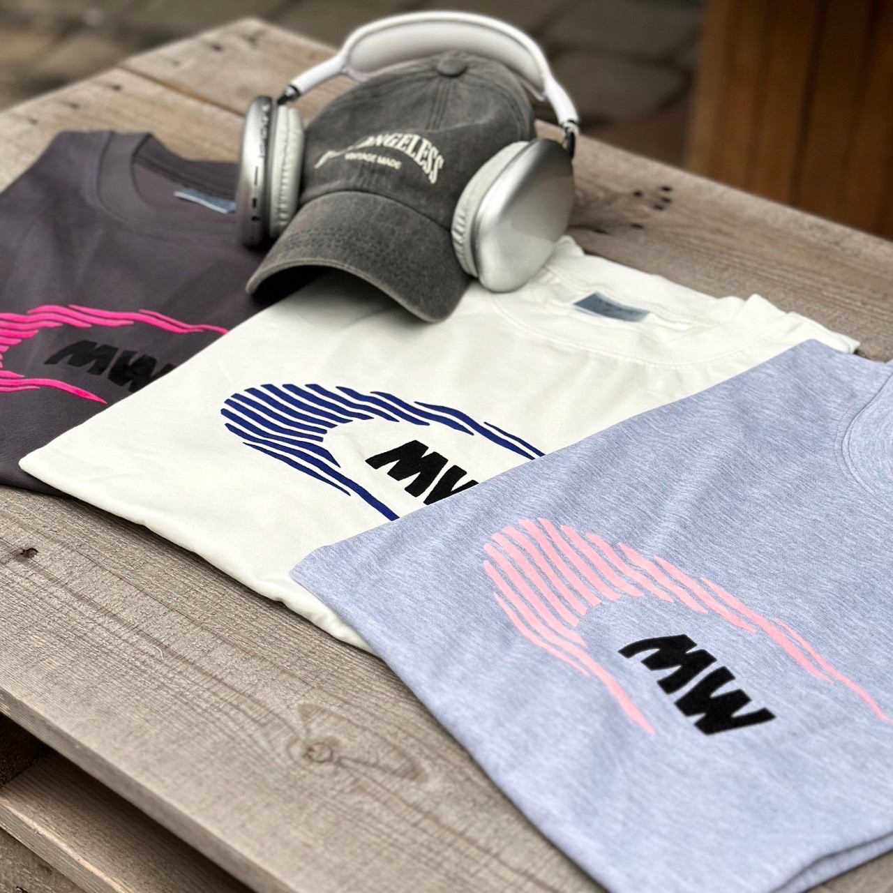 #98986 韓國賽車風植絨短T商品照