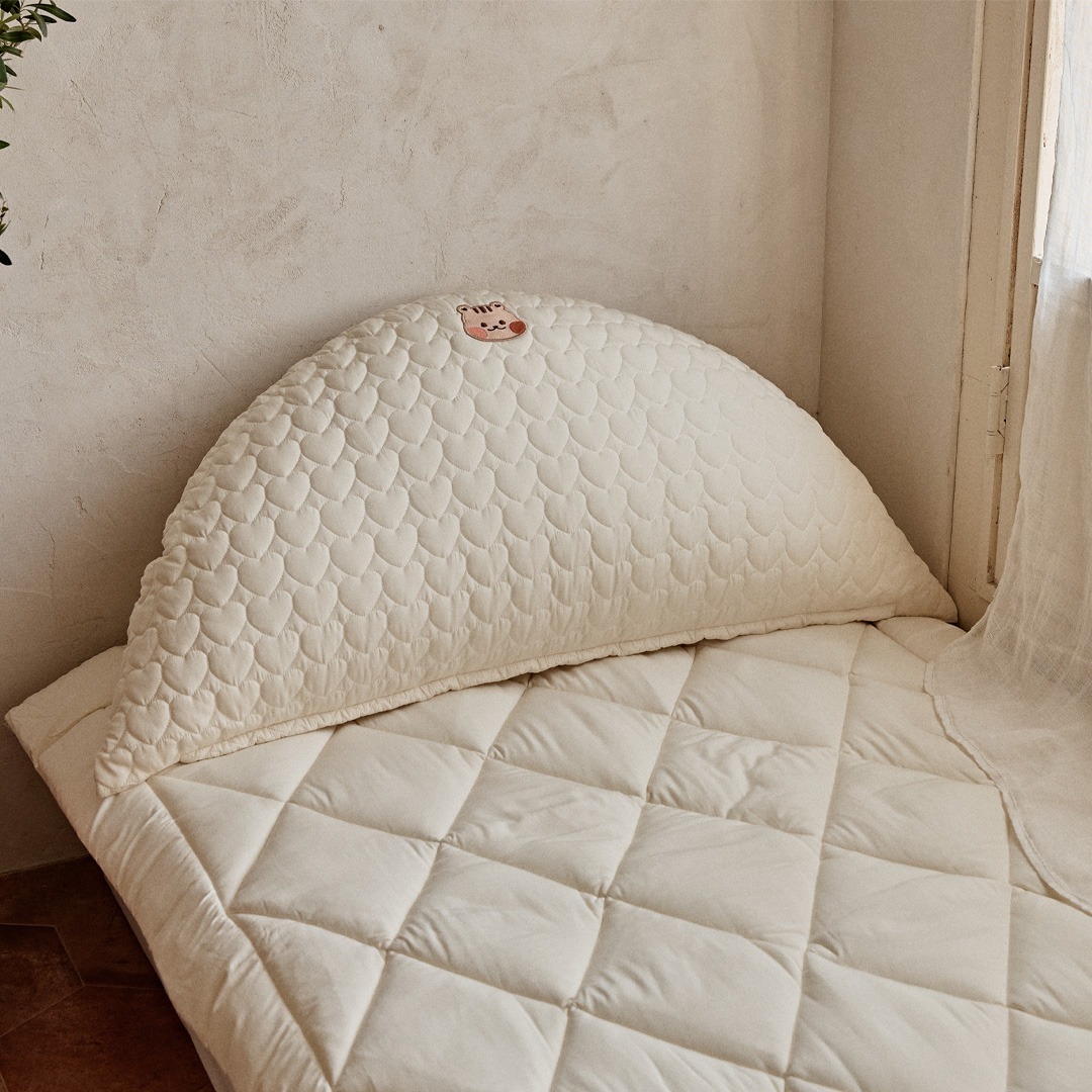 Blossom🌸愛心絎縫系列-無塵高耐超細莫代爾半月靠枕枕套(枕芯60x100單獨購買)