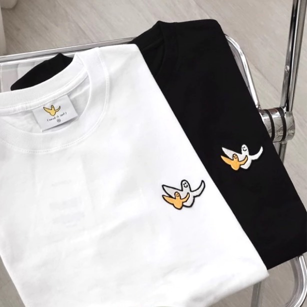 WHATITISNT 🇰🇷小飛人 小天使 LOGO 短踢 黑色 白色