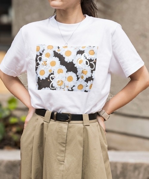 Casselini / Foil daisy print s/s Tee