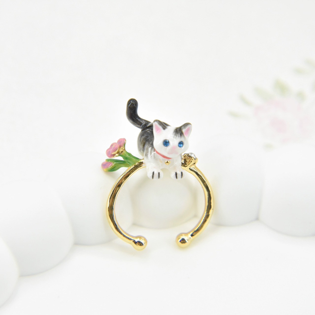 立體花朵貓咪戒指-一色預購
