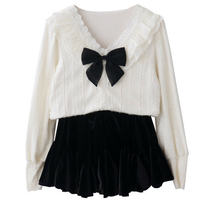 Hot selling bow + apricot V-neck lace shirt + velvet skirt [L size]