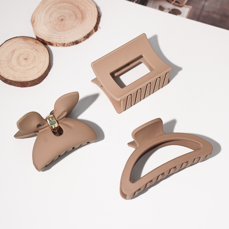 奶茶色霧面造型抓夾 系列【AY014】