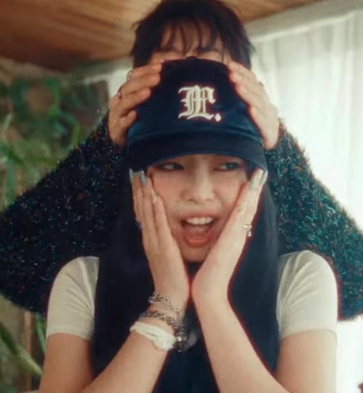 韓國連線🇰🇷 LMC刺繡老帽 Jennie同款 帽子 刺繡 2色/預購