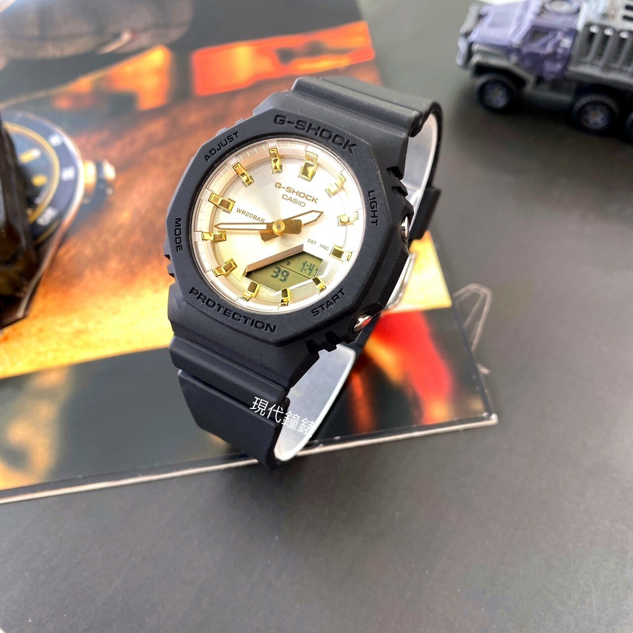 【G-SHOCK】夏季日落雙顯腕錶GMA-P2100SG-1A 40.2mm 現代鐘錶