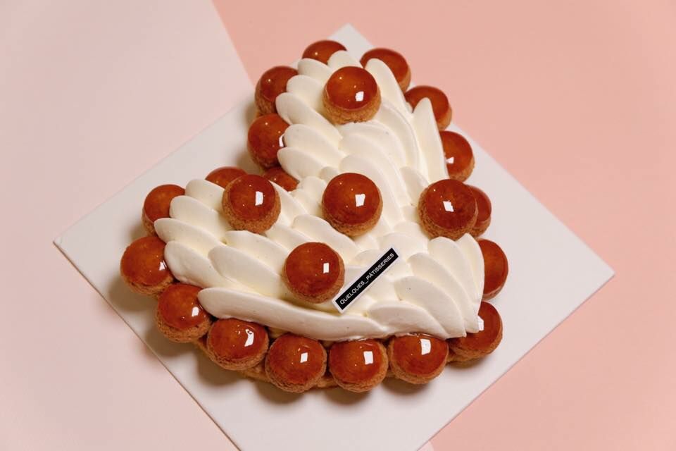 愛心大溪地香草聖多諾黑 7吋-14吋 Saint Honoré 7''-14'' HEART