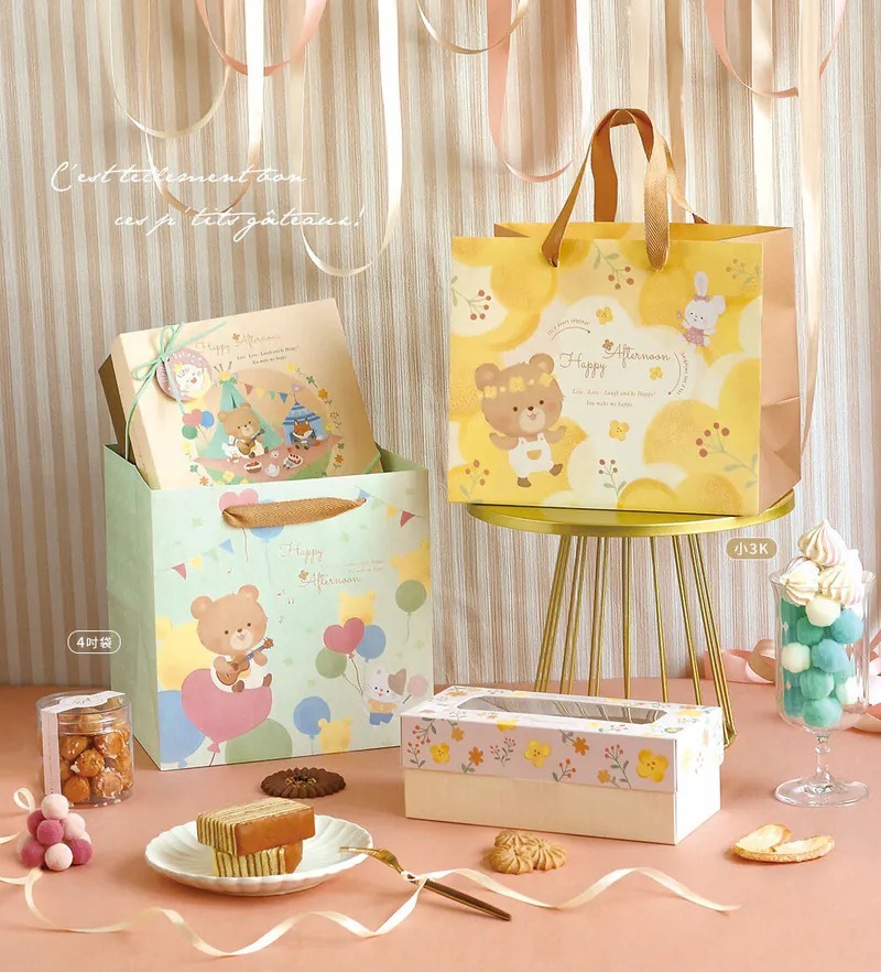 手提紙袋 八吋 熊熊小漫遊 20入/包 28x24.5x27cm【3-2319823】