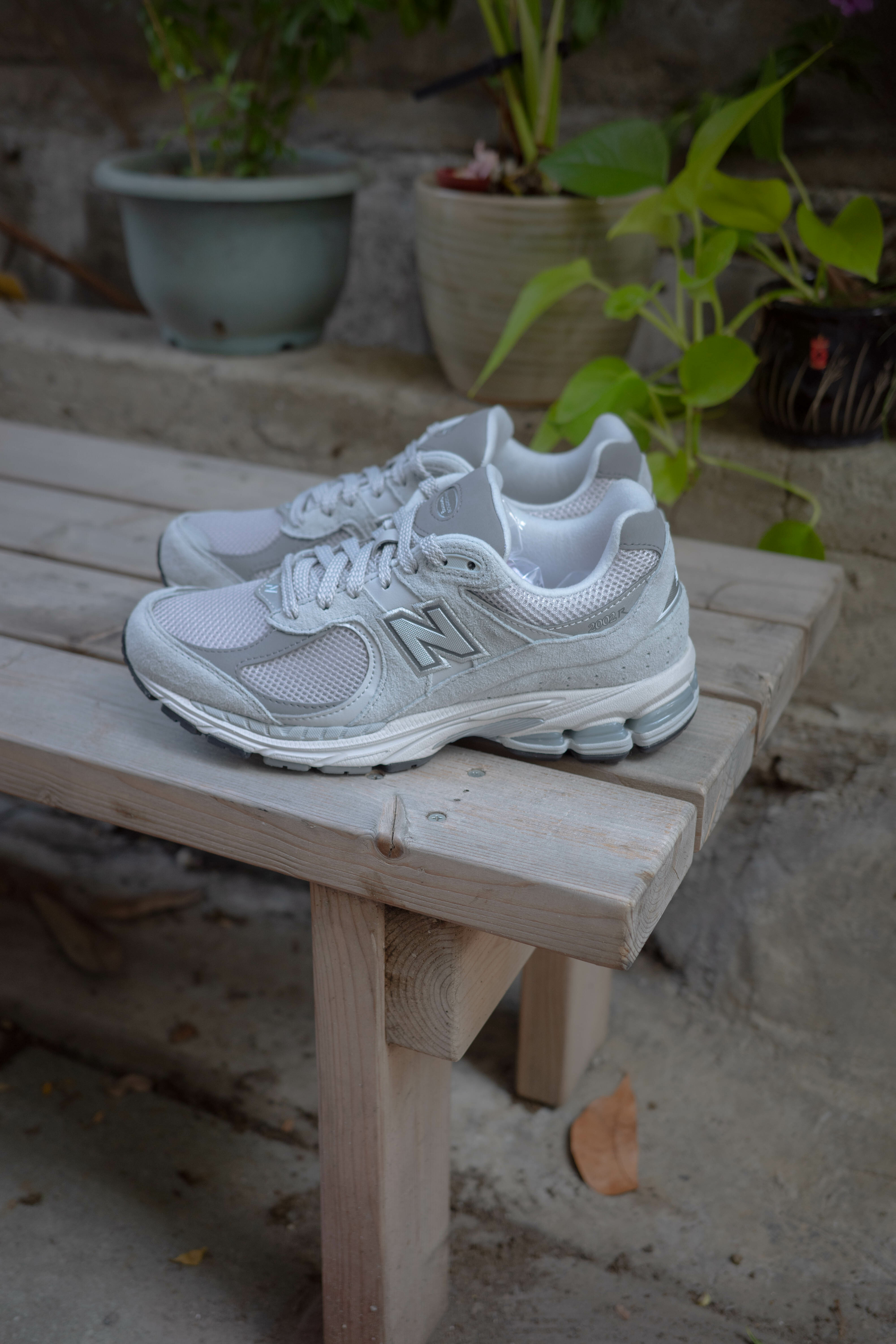 New Balance 2002R0 元祖灰 白灰 雲霧灰 男女鞋 ML2002R0
