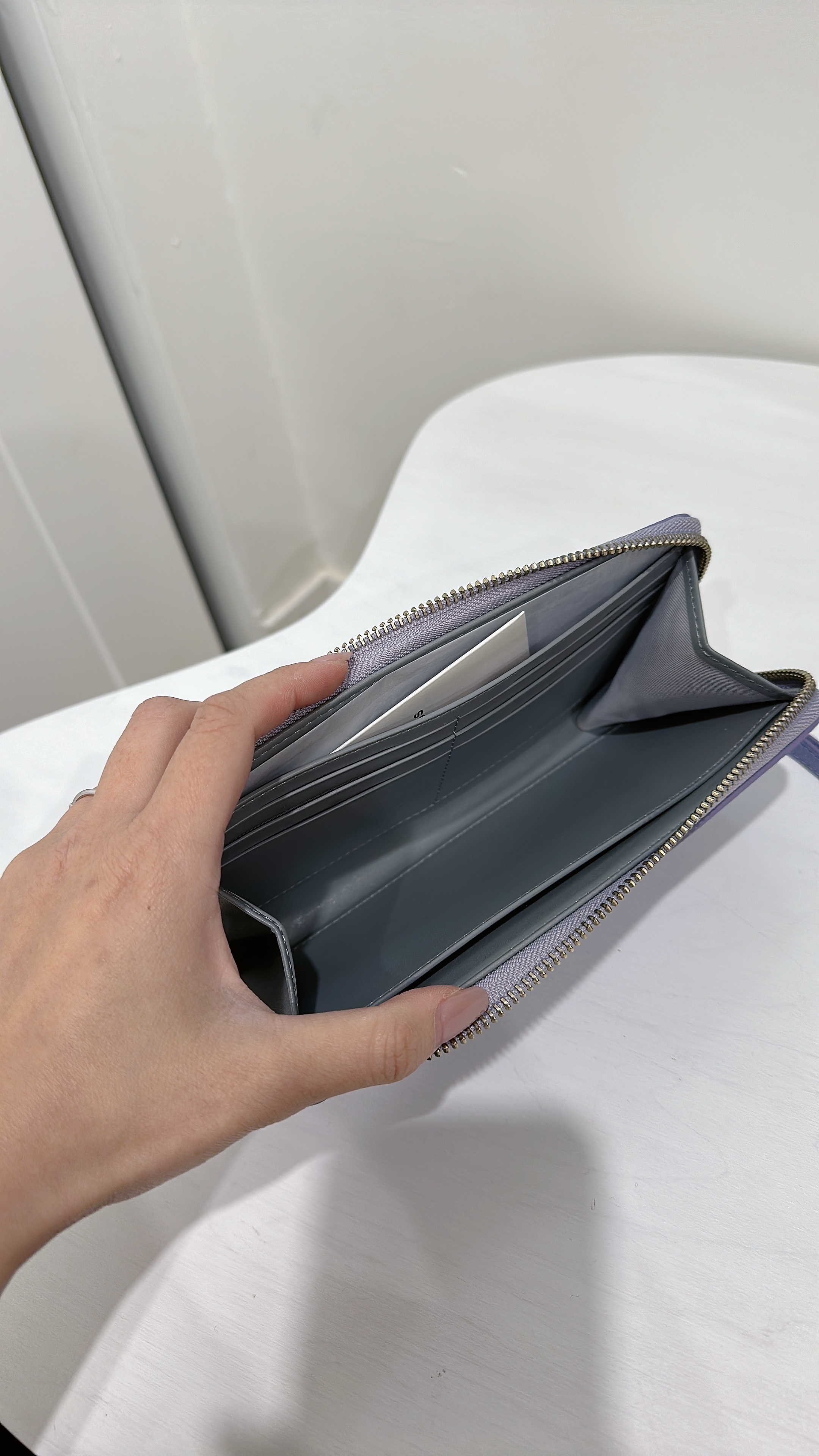 Marc Jacobs Groove Zip Around Wallet