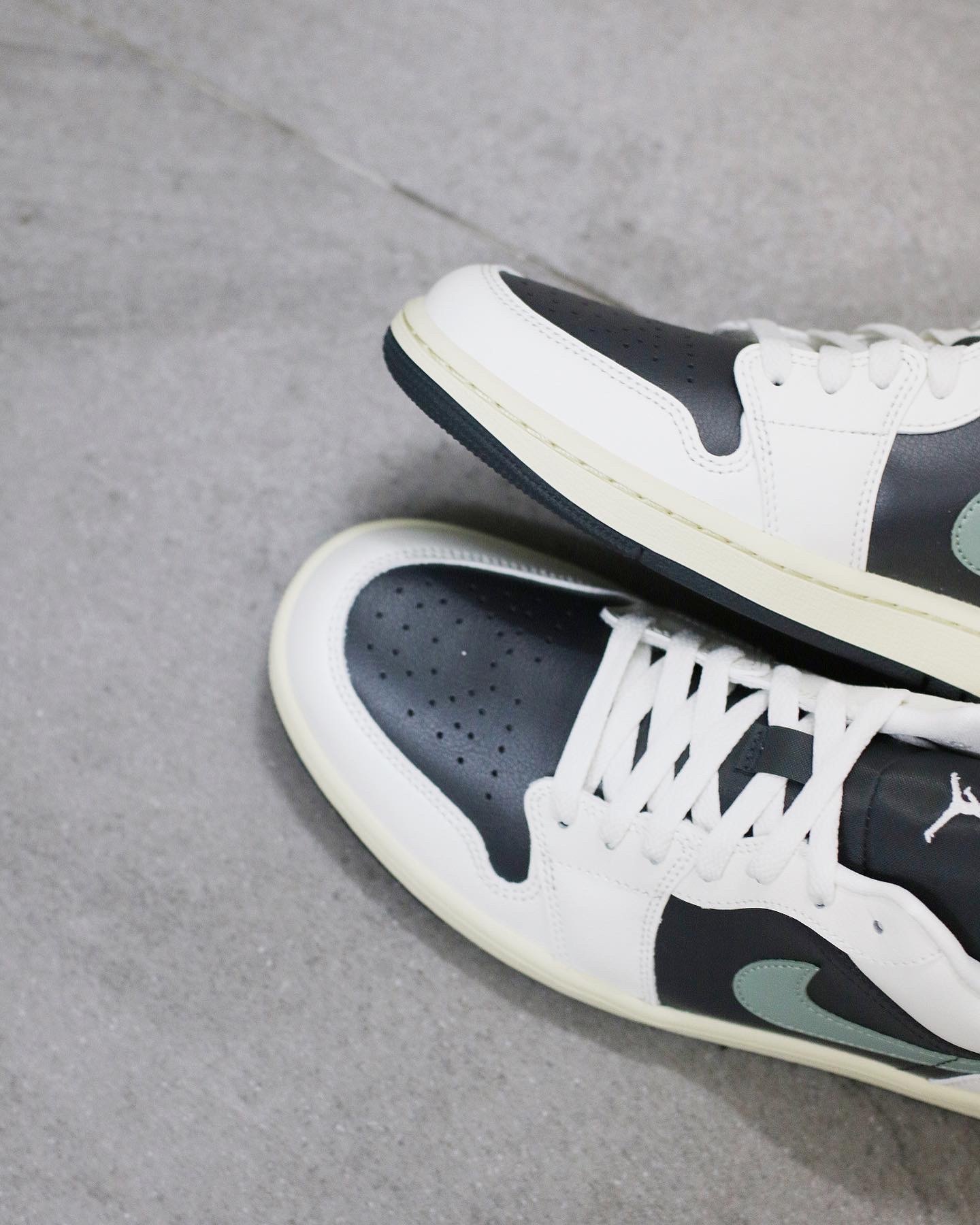Nike Air Jordan 1 Low Jade Smoke 小倒鉤 做舊煙灰翡翠 DC0774-001