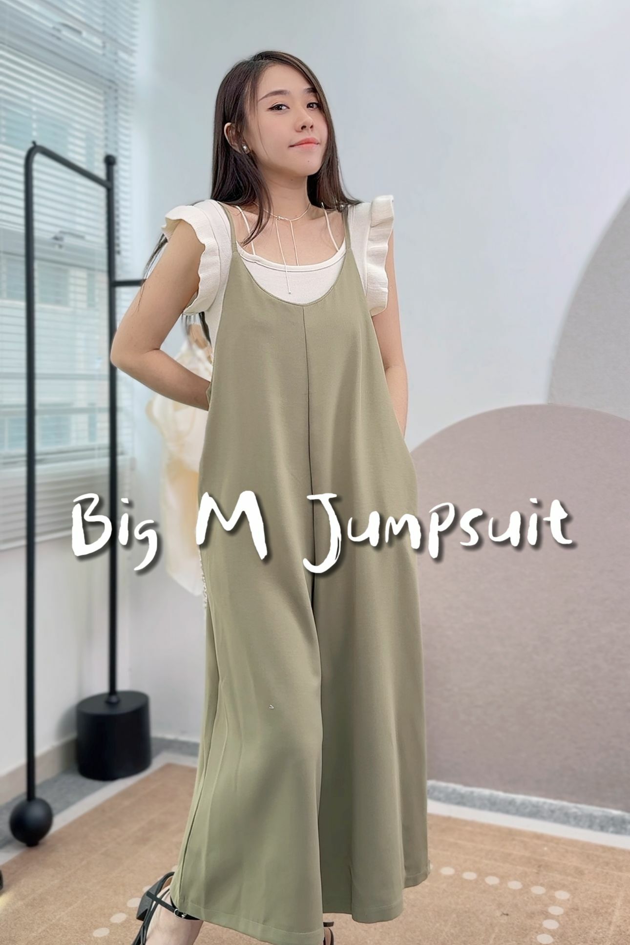 JS#5993 🤍Big M jumpsuit