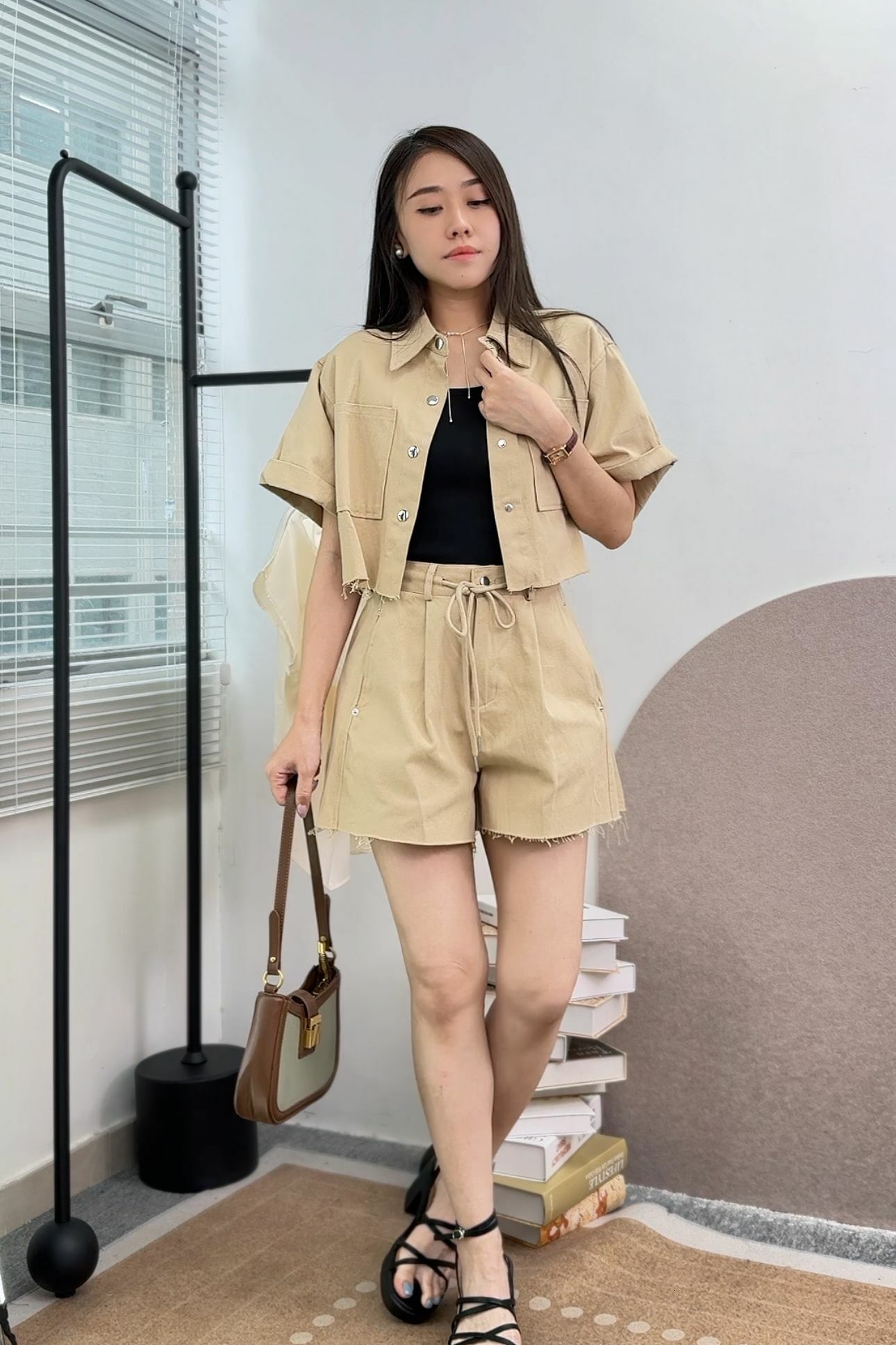 SET#5986 🤍剪下擺soso套裝