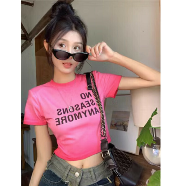 Summer retro distressed gradient T (rose red) [Size: S-L] [Contact customer service to confirm the shipping size after placing an order]