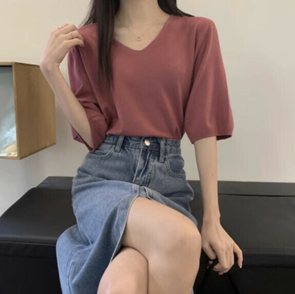 Summer V-neck knit sweater (brick red) [Size: S-XL] [Contact customer service to confirm the shipping size after placing an order]