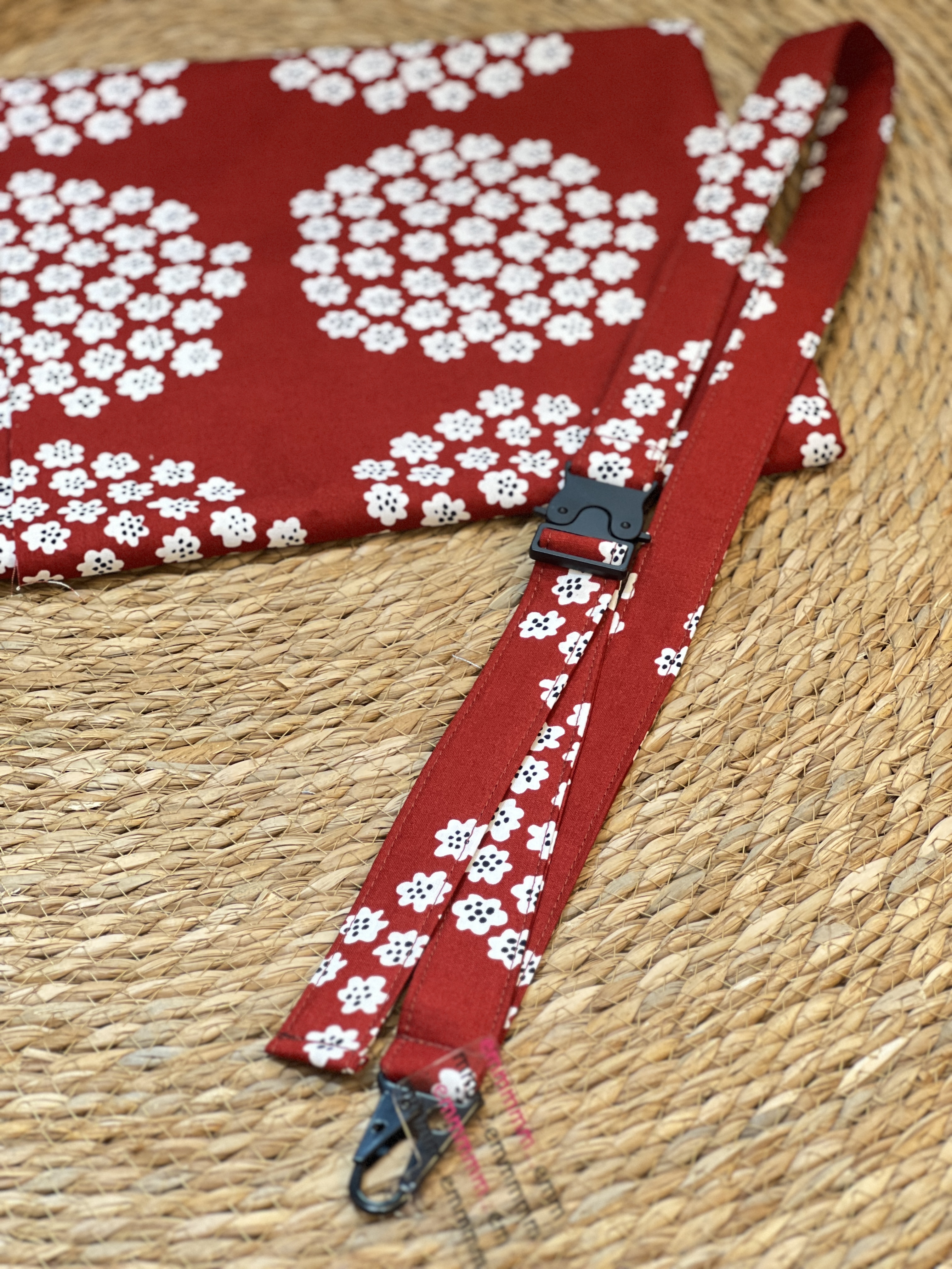 Cross Body Phone Charm 手機揹帶 | Marimekko cotton fabric | red puketti