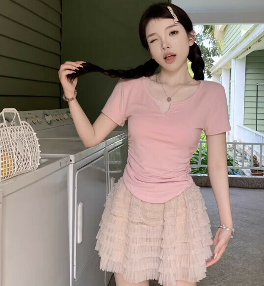 Summer irregular V-neck shoulder short sleeve T (pink) [Size: S-L] [Contact customer service to confirm the shipping size after placing an order]