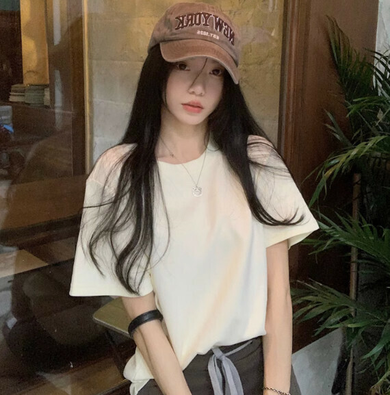 Summer loose and thin short-sleeved t t (fragrant white apricot) [Size: S-XL] [Contact customer service to confirm the shipping size after placing an order]