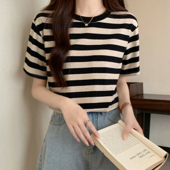 Summer striped short sleeve T (black) [Size: S-XL] [Contact customer service to confirm the shipping size after placing an order]