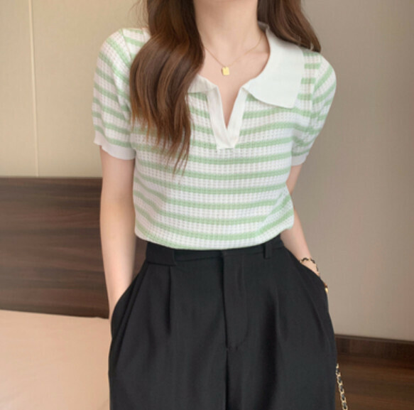 Summer polo neck knit sweater (light green stripe) [Size: S-XL] [Contact customer service to confirm the shipping size after placing an order]