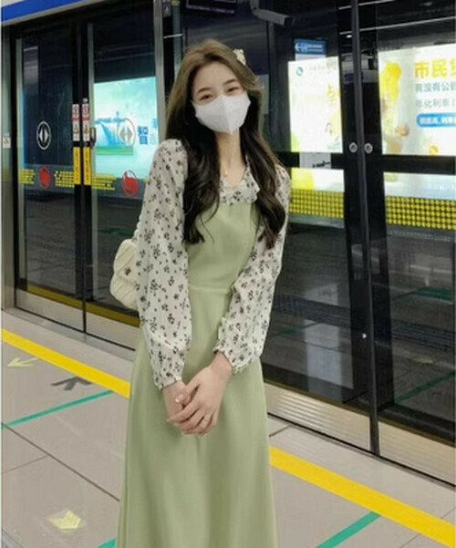 Hot Selling Fake Two Piece Floral Dress [Light Green] [One Size Fits All]