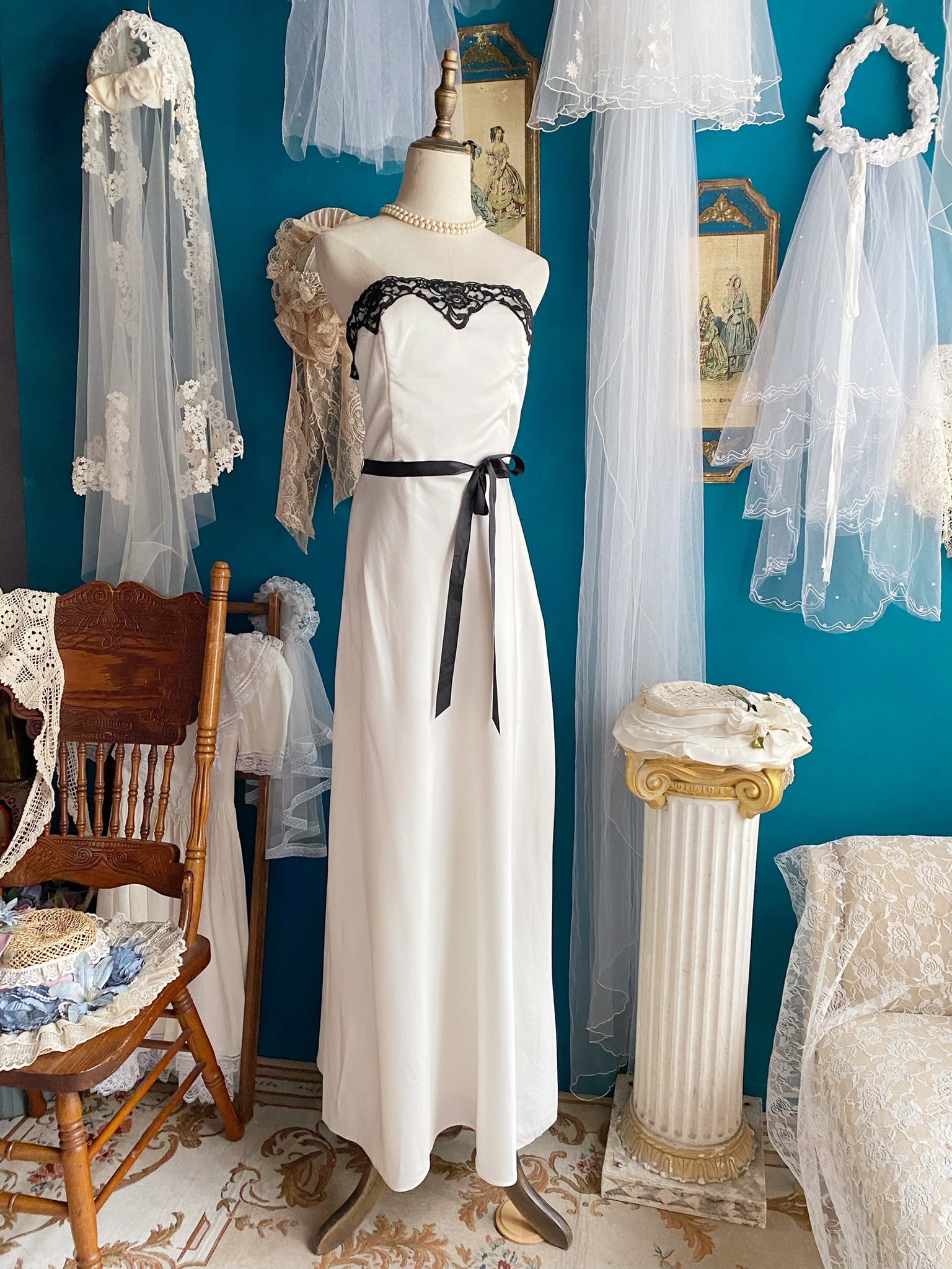 Vintage Dresses from Jessica McClintock (Gunne Sax Collection) / 古著黑白蕾絲平口綁帶禮服