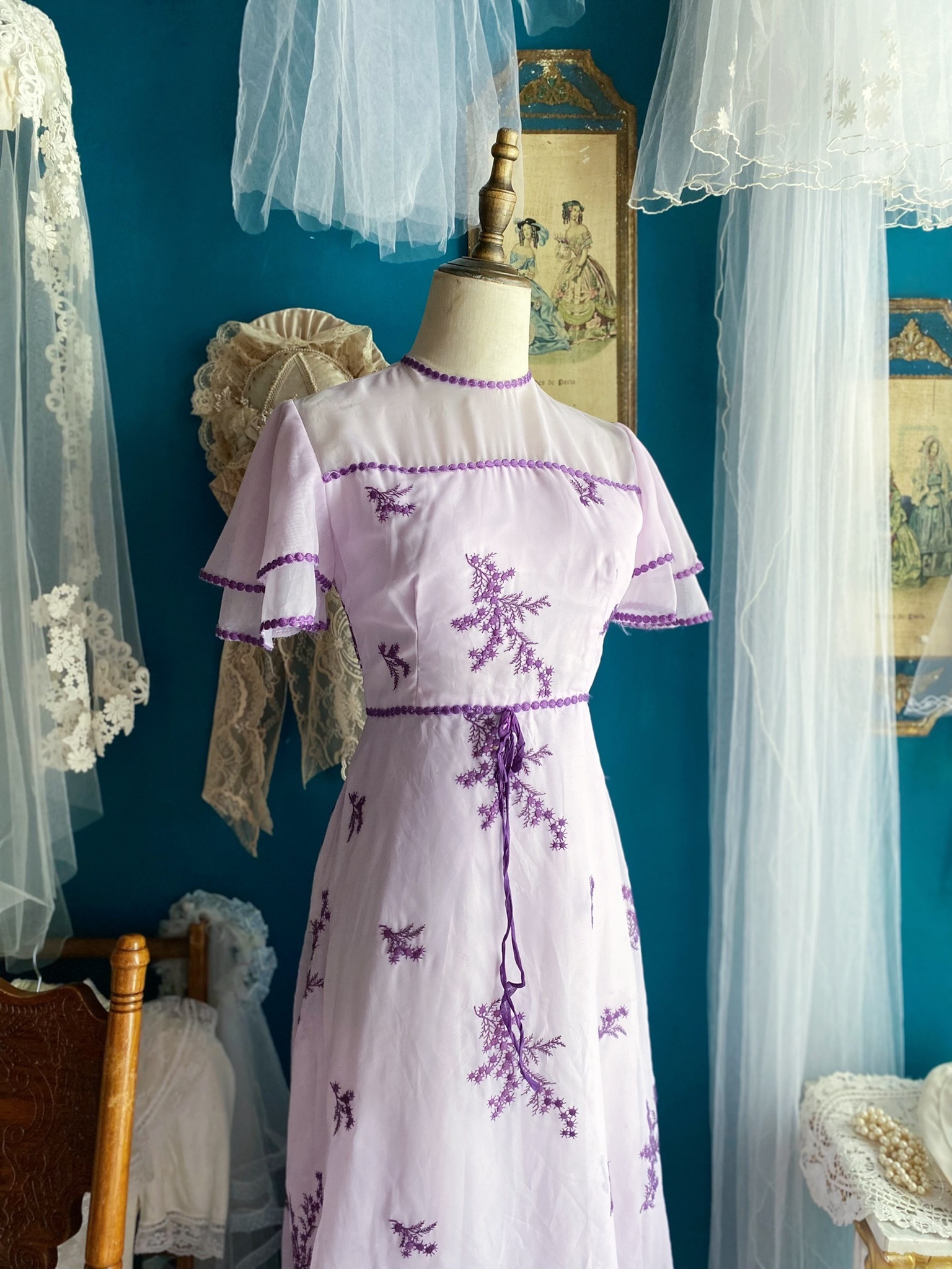 Vintage Dress/古著粉紫色花卉刺繡長洋裝