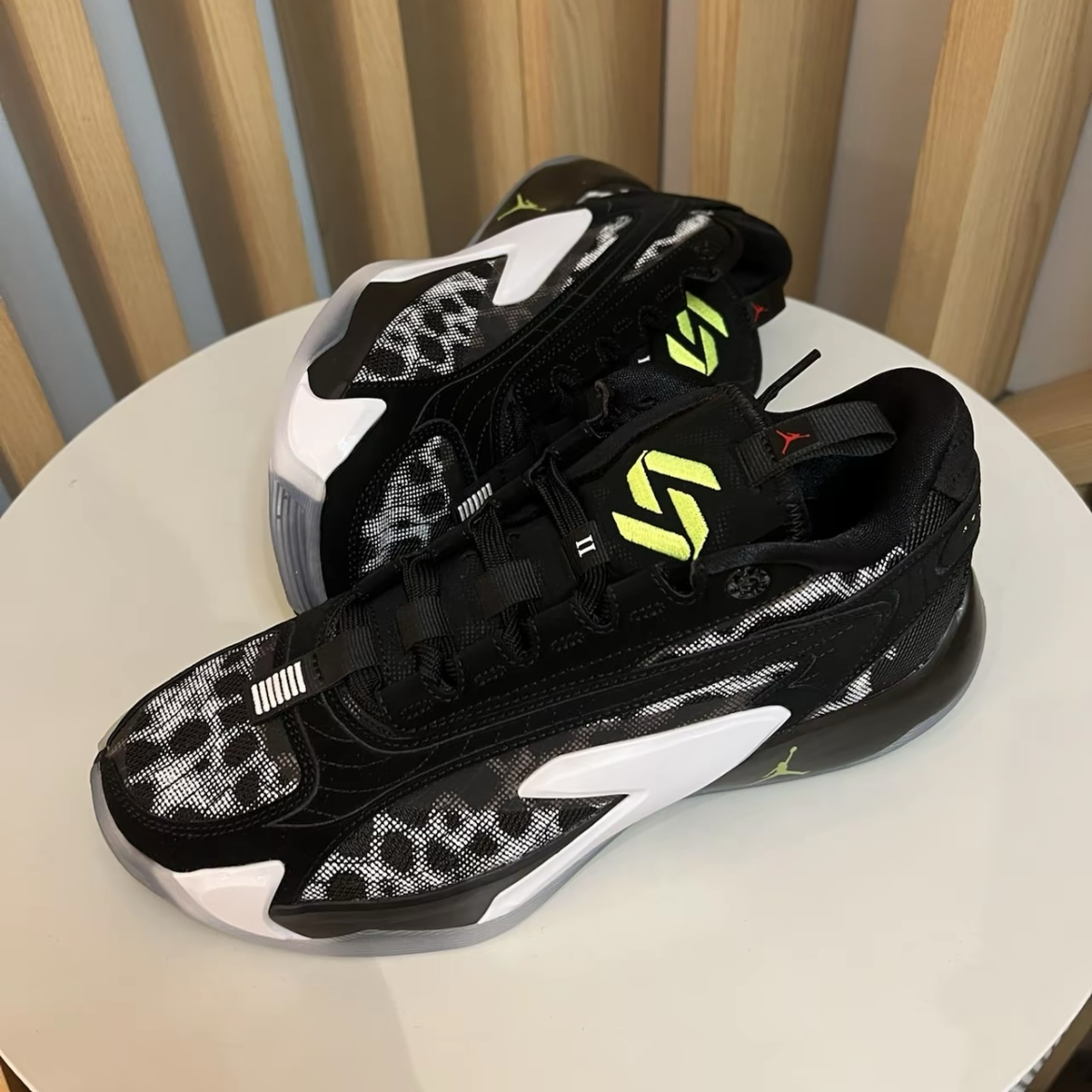 Nike Air Jordan Luka 2 PF 黑綠白豹紋 AJ 休閒機能 實戰籃球鞋