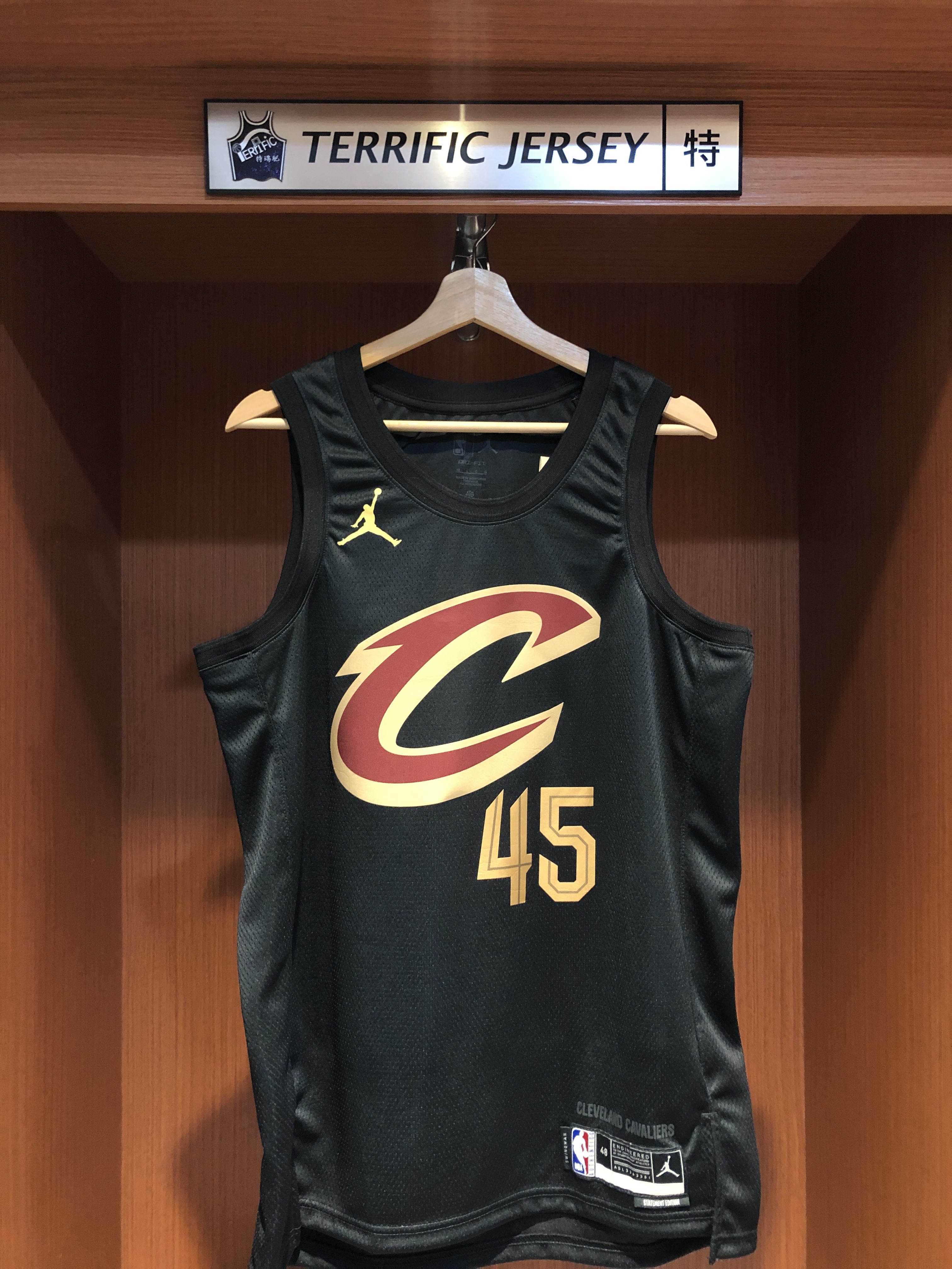 NBA球衣 Donovan Mitchell 克里夫蘭騎士黑 Statement Jordan Swingman 球迷版 熱轉印 全新