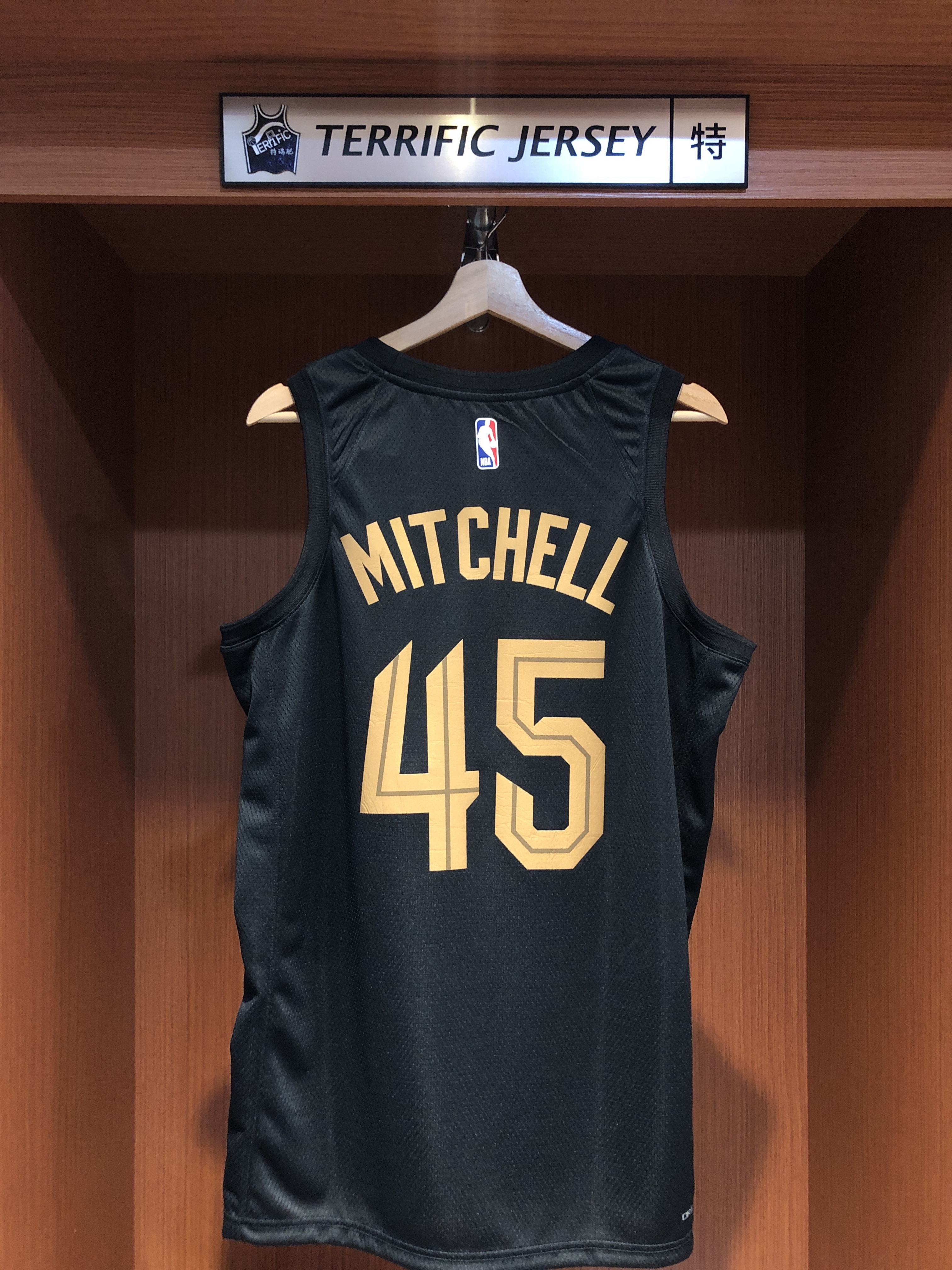 NBA球衣 Donovan Mitchell 克里夫蘭騎士黑 Statement Jordan Swingman 球迷版 熱轉印 全新