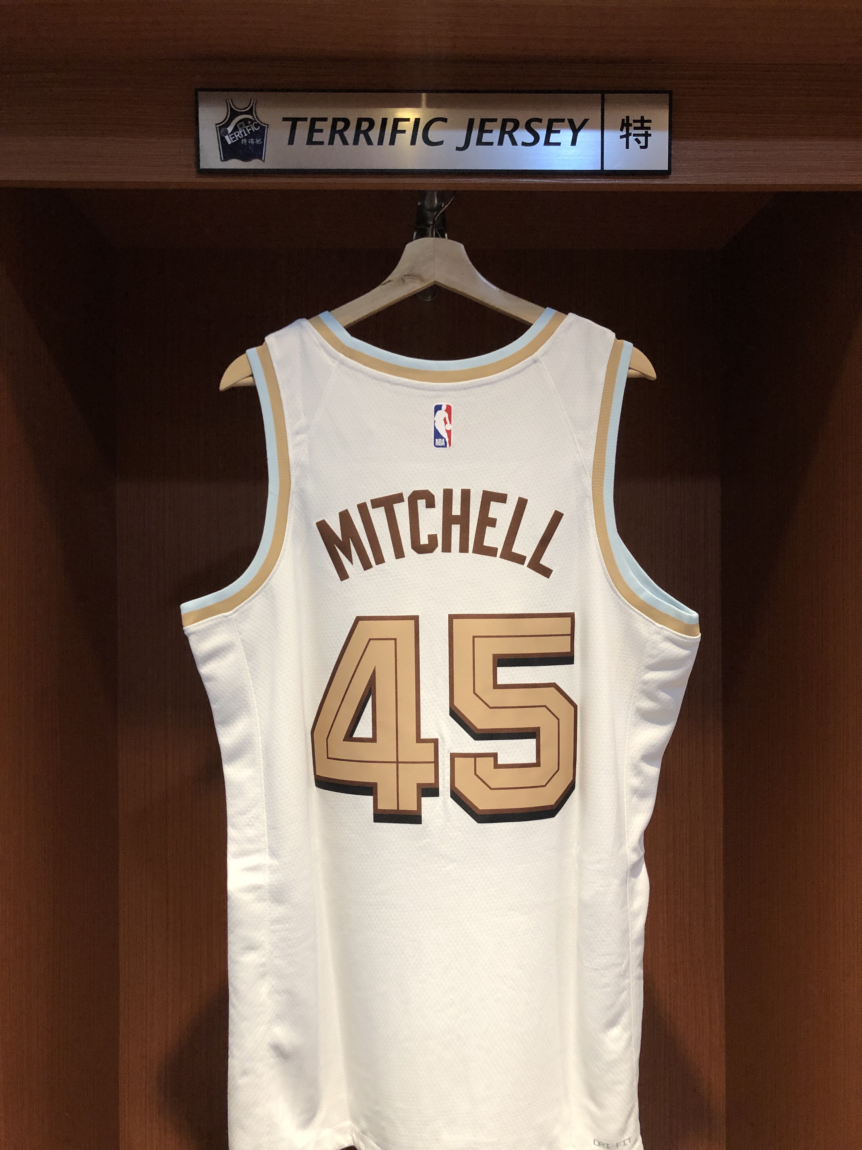 NBA球衣 Donovan Mitchell 克里夫蘭騎士城市 白 City Nike Swingman 球迷版 熱轉印 全新