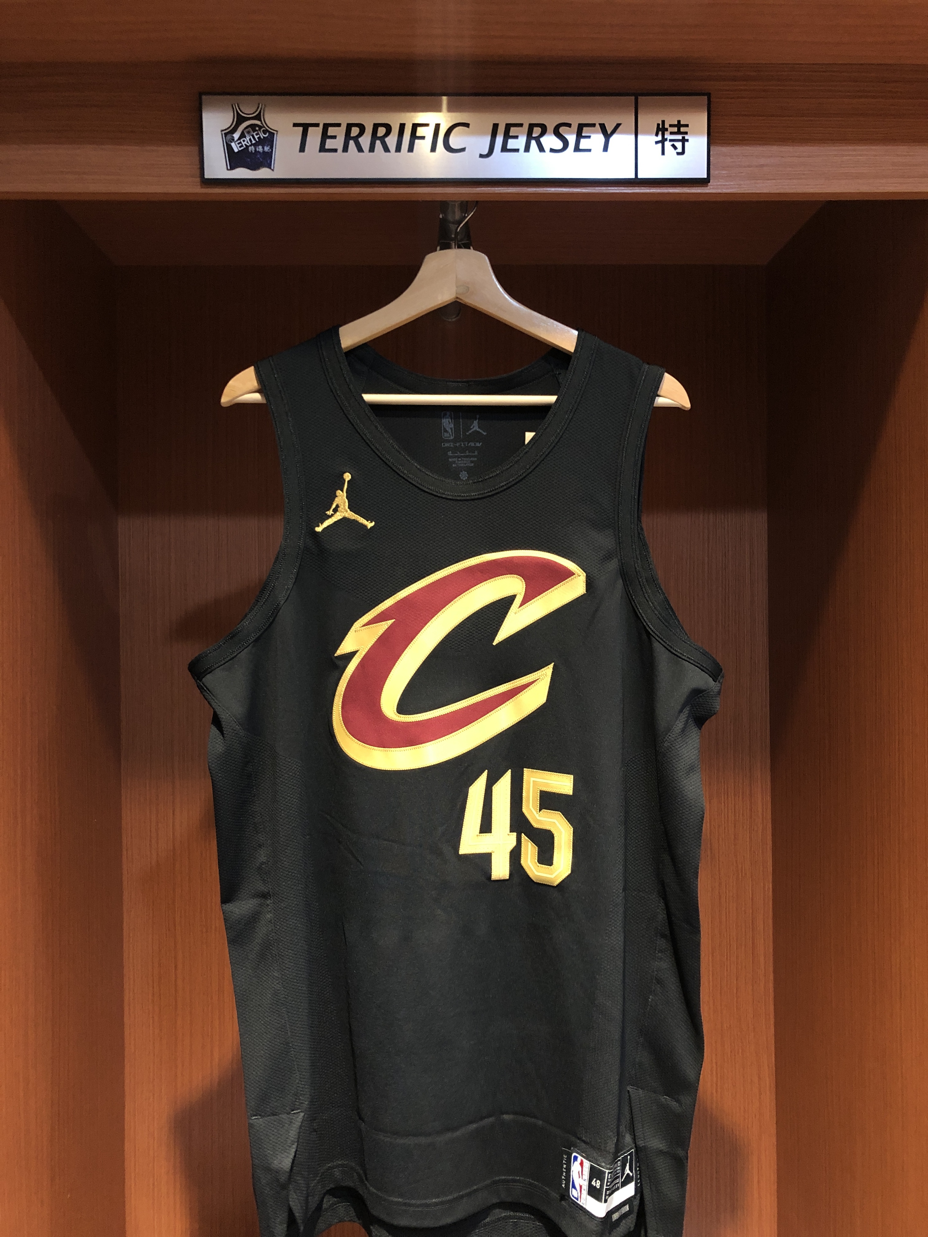 NBA球衣 Donovan Mitchell 克里夫蘭騎士黑 Statement Jordan Authentic 球員版 電繡 全新