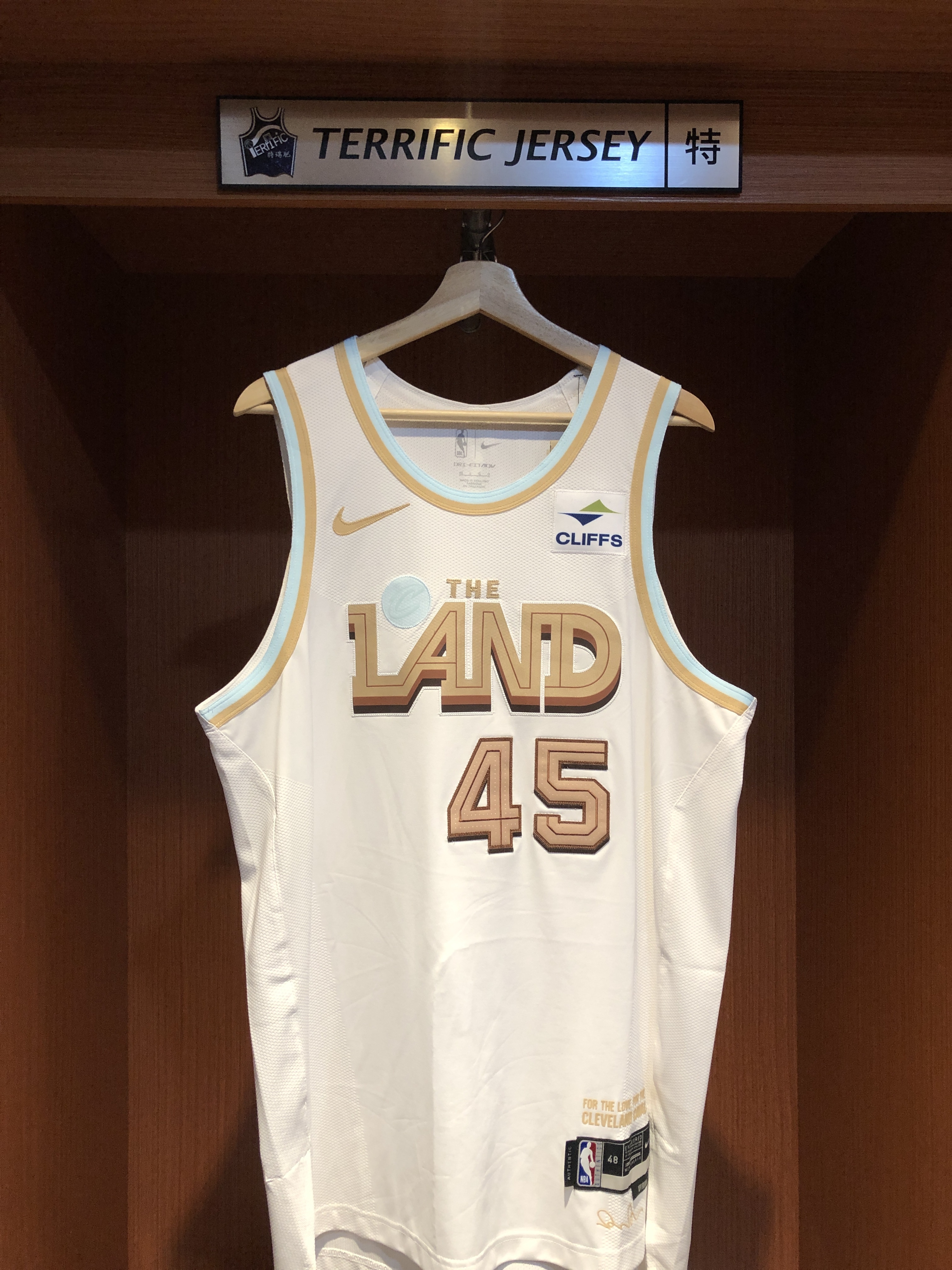 NBA球衣 Donovan Mitchell 克里夫蘭騎士城市 City Nike Authentic 球員版 電繡 含贊助商標 全新