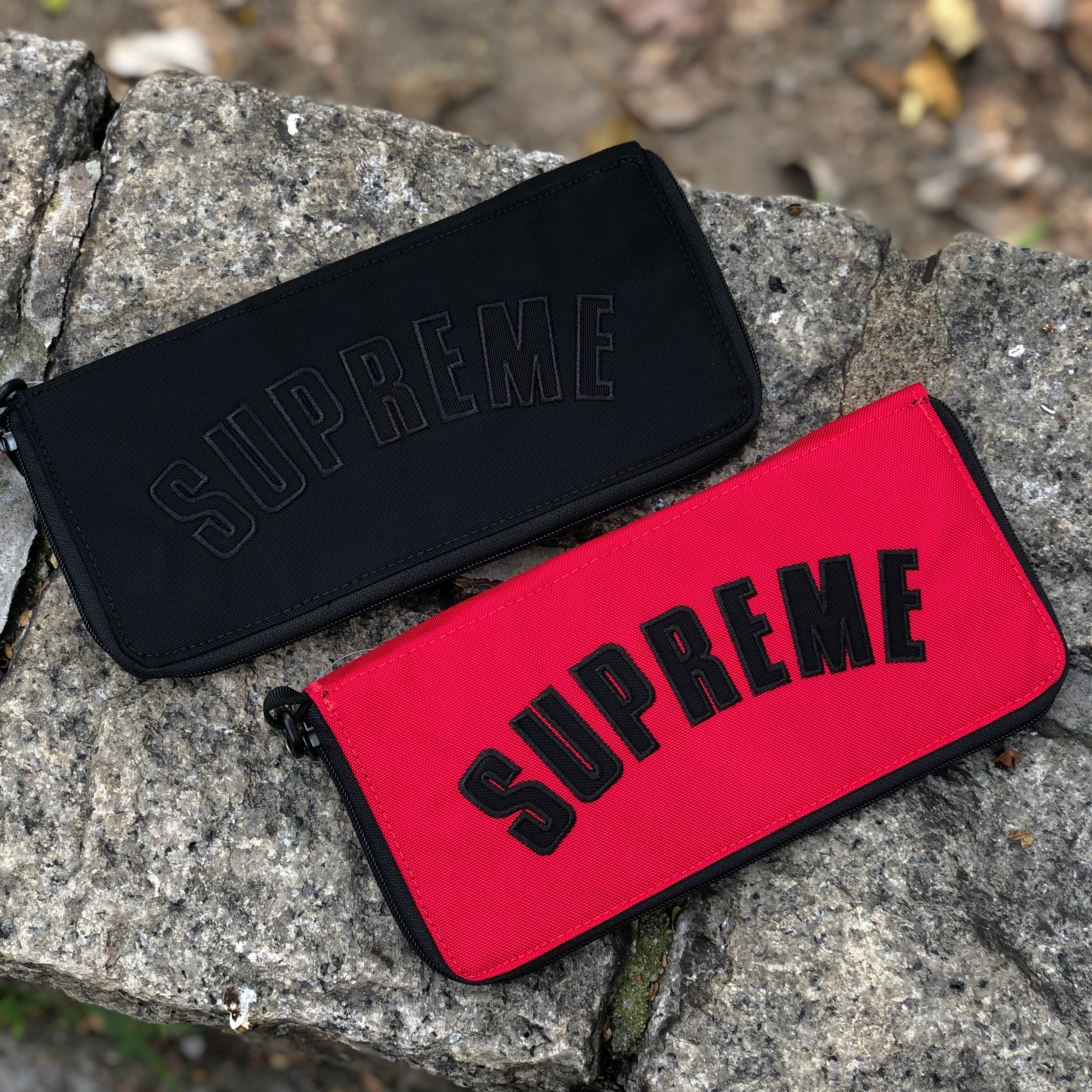 Supreme x TNF Arc Logo Organizer