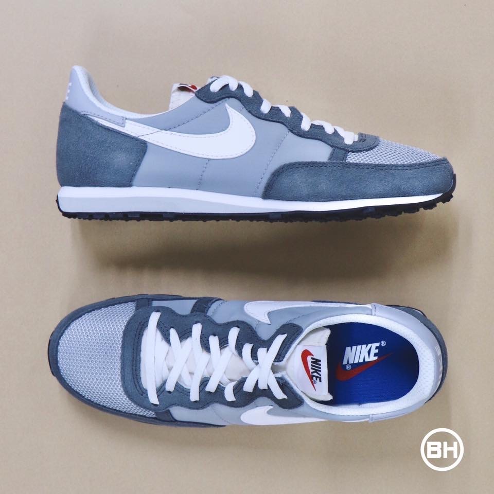 Nike Challenger Grey