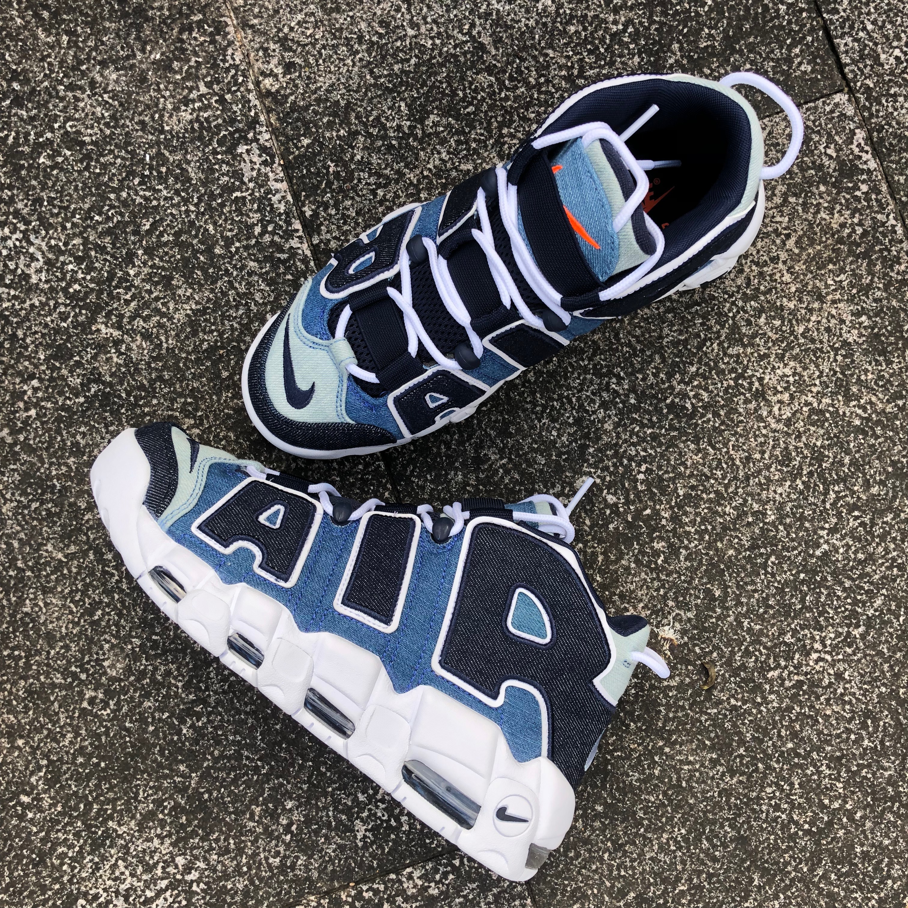 nike aır more uptempo