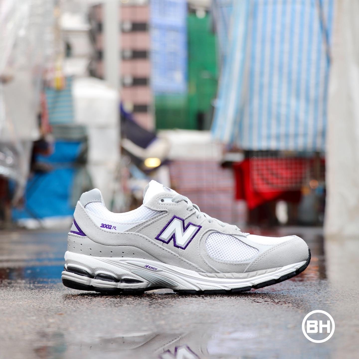 BEAUTY & YOUTH x New Balance ML2002R6