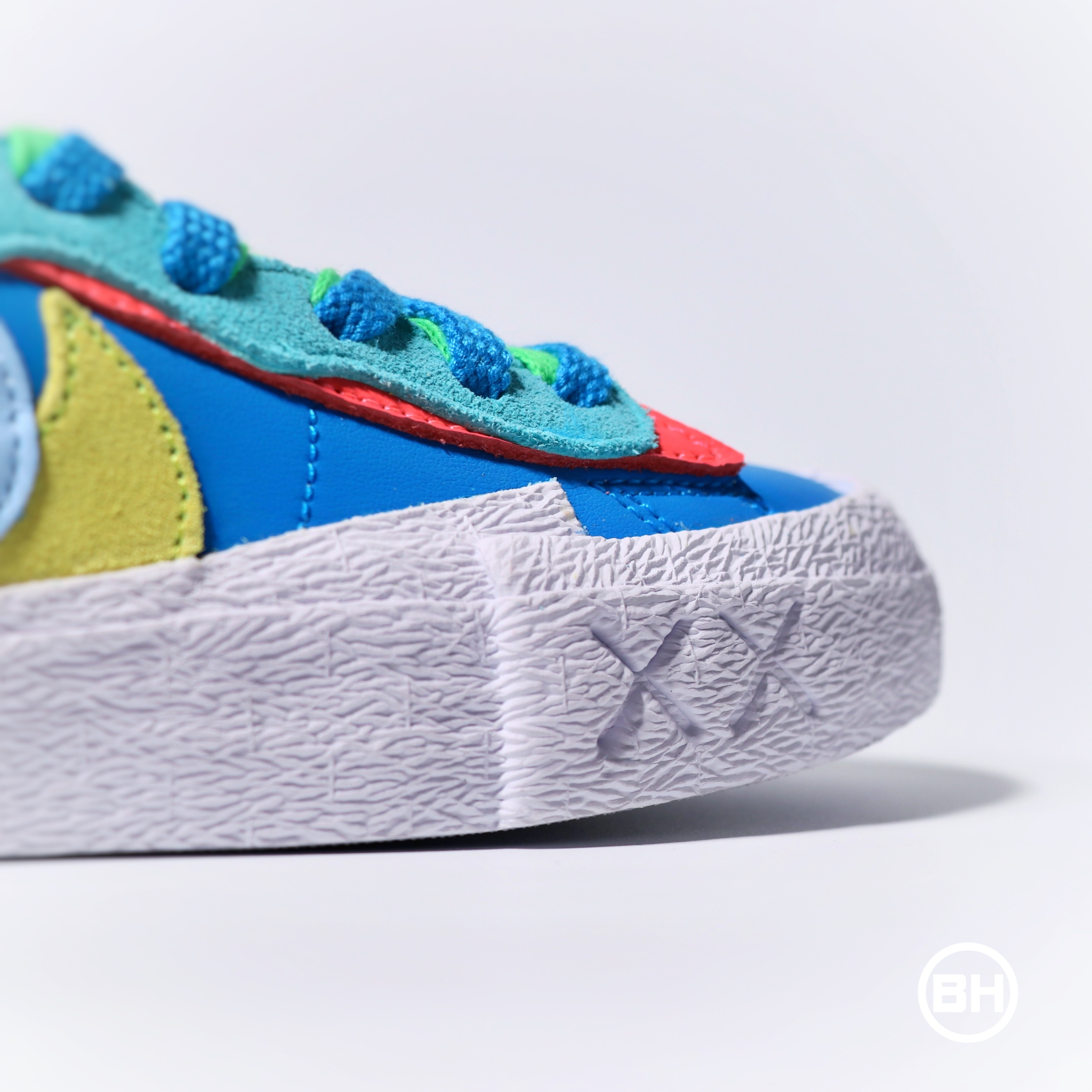 Nike Blazer Low sacai KAWS Neptune Blue