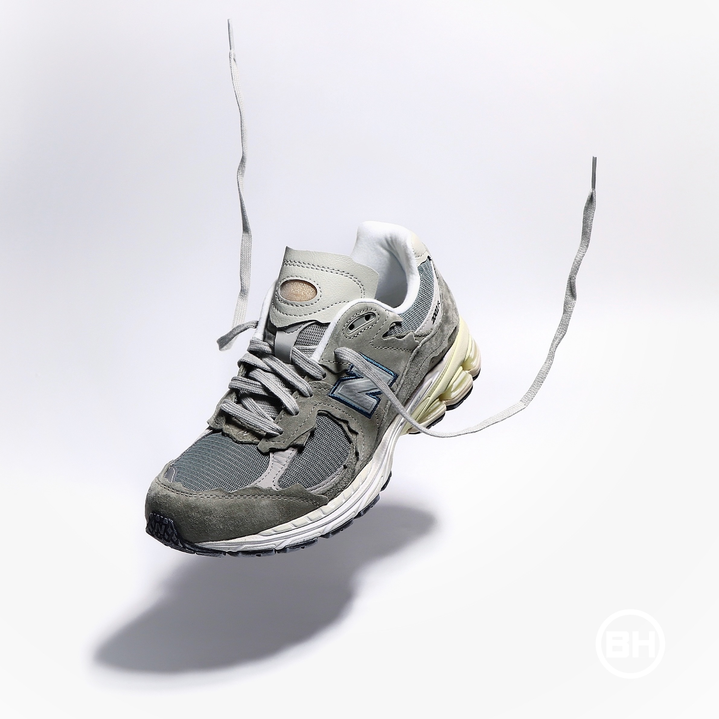 New Balance 2002R Protection Pack