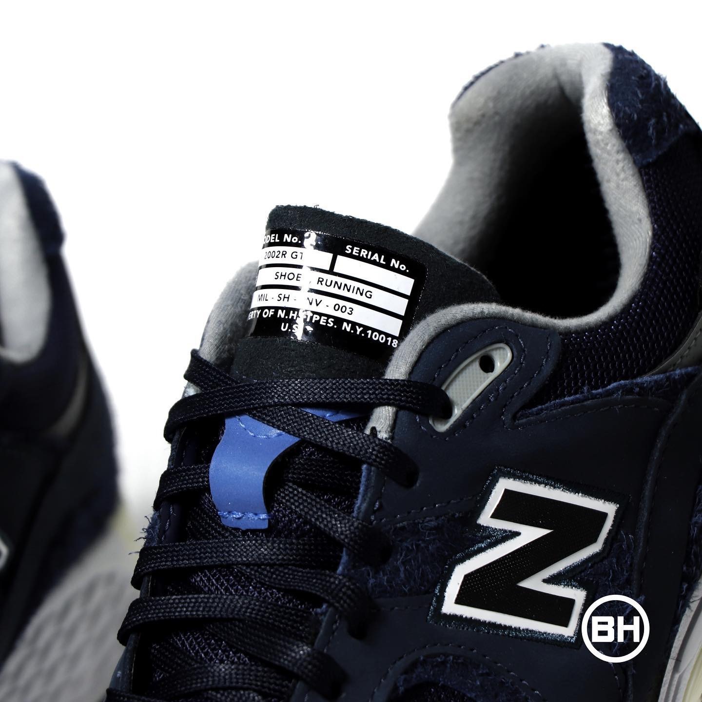 [現貨] NB 2002R Invincible x N.Hoolywood GTX