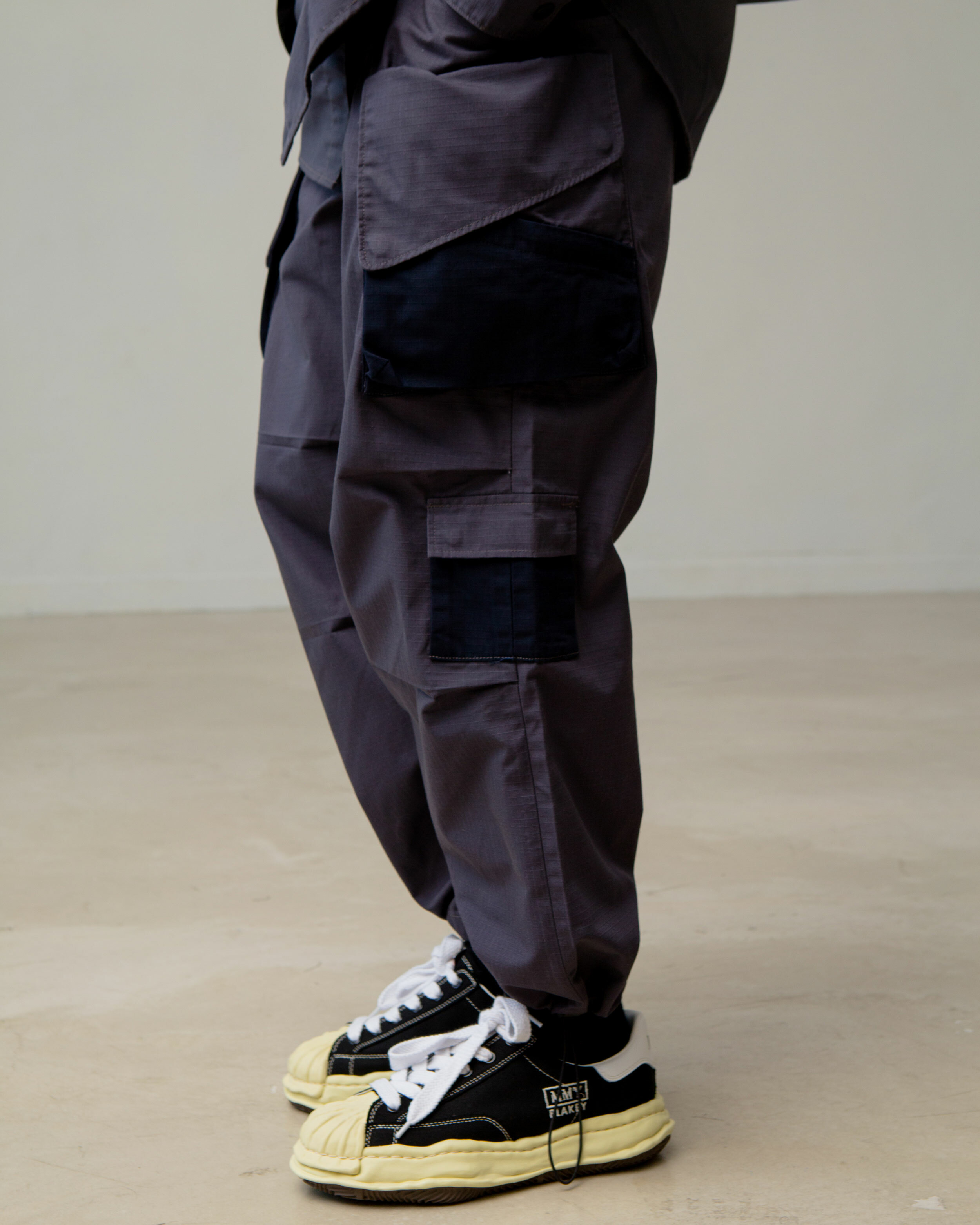LAKH Slanted Pockets Cargo Pants