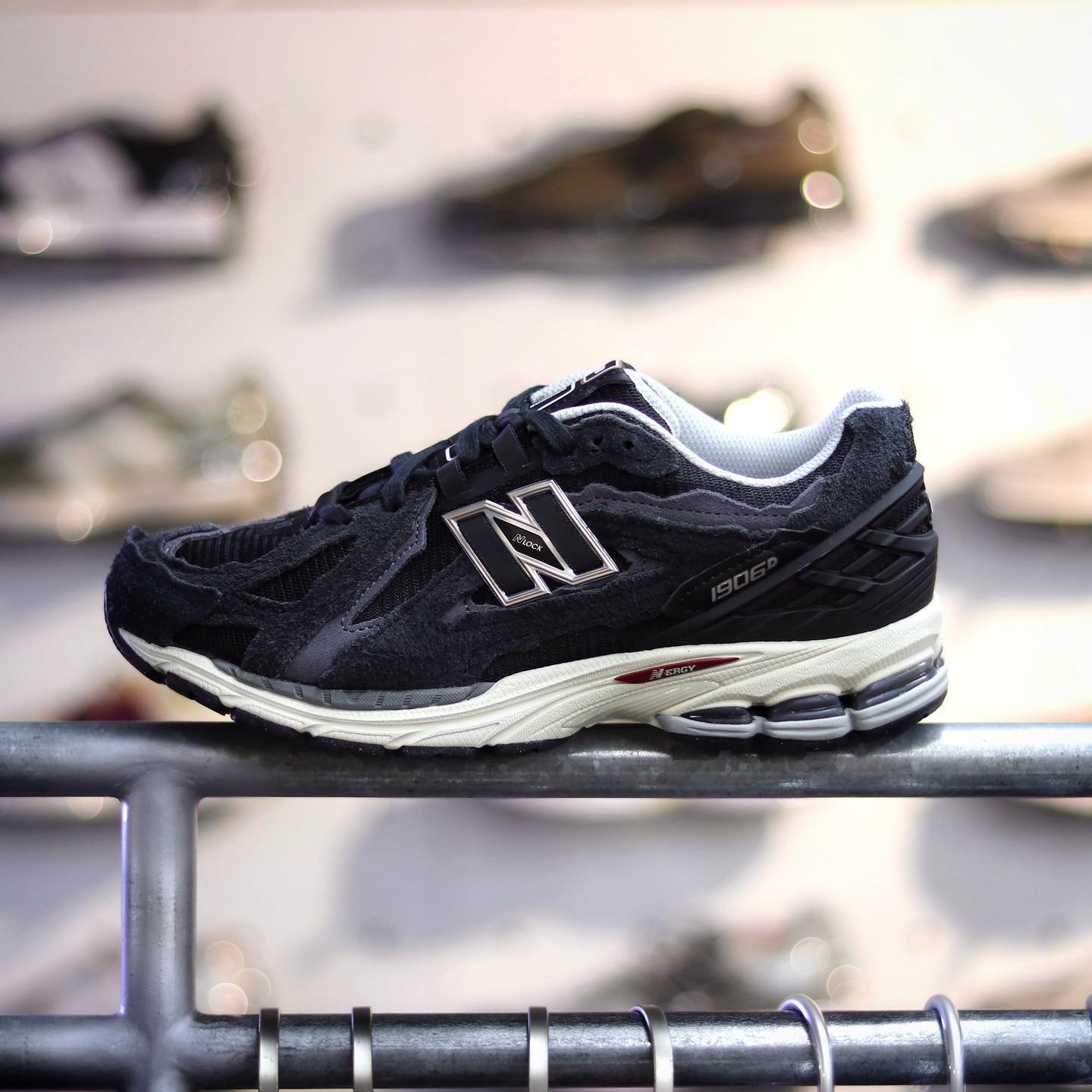 New Balance M1906DD Black Silver Metalli
